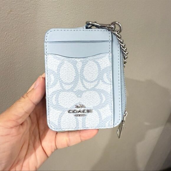 Coach Zip Card Case In Sketch Signature Canvas CBL78 Ice Blue - Picture 1 of 3